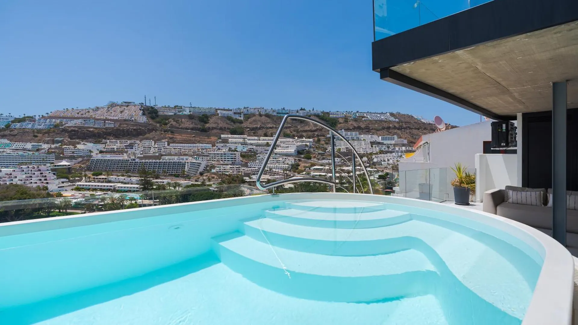 The One Luxury Apartments Puerto Rico